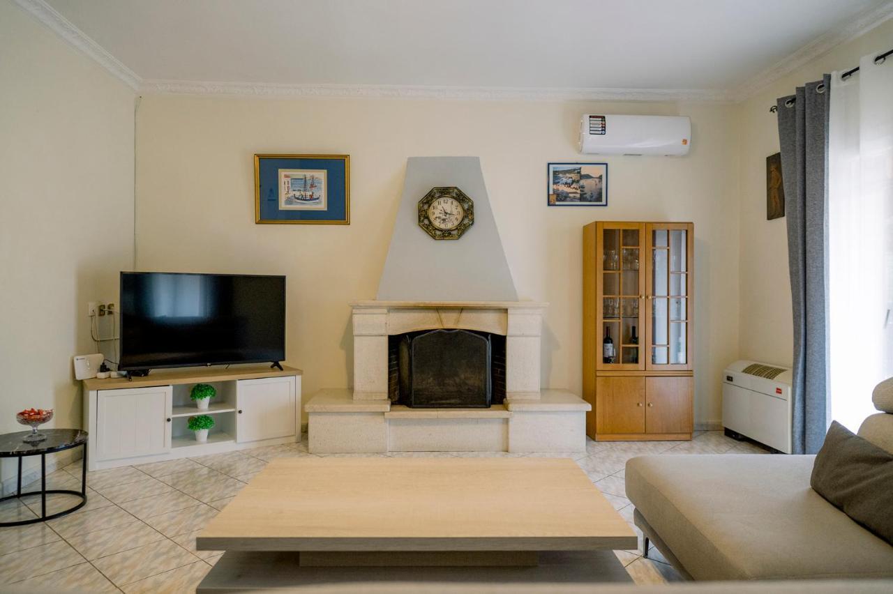 Apartment Anastasios Gazatika